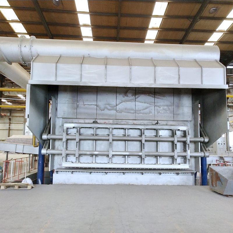 فرن عاكس لصهر خردة النحاس