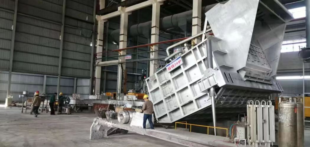 فرن صهر ألومنيوم مستطيل مائل